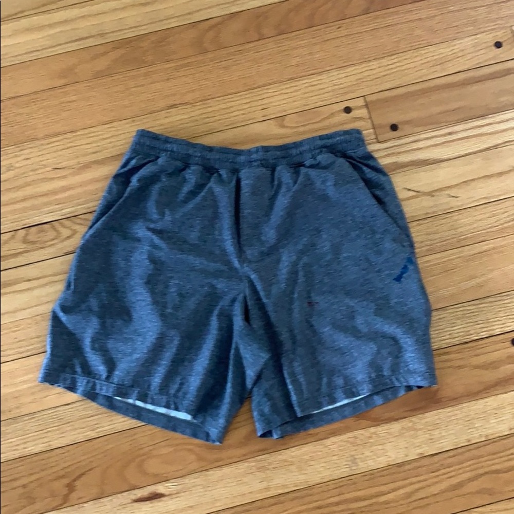 Lululemon 7” Men’s Shorts